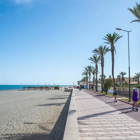 Pierre & Almeria 아파트