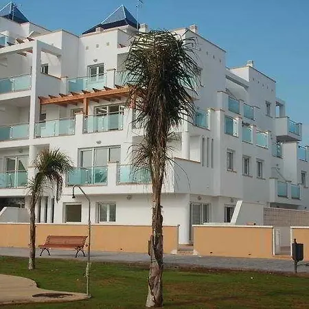 Pierre & Almeria 아파트